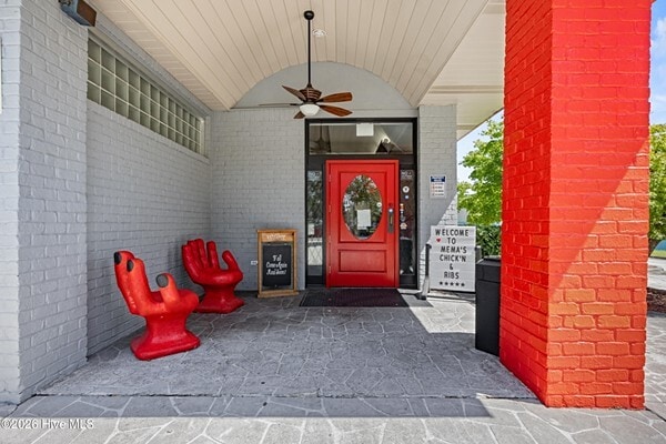 More Photos Of 8232 Market St, Wilmington Freestanding For Sale
