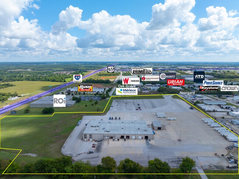 More Photos Of 2813 N Neergard Ave, Springfield Truck Terminal For Sale