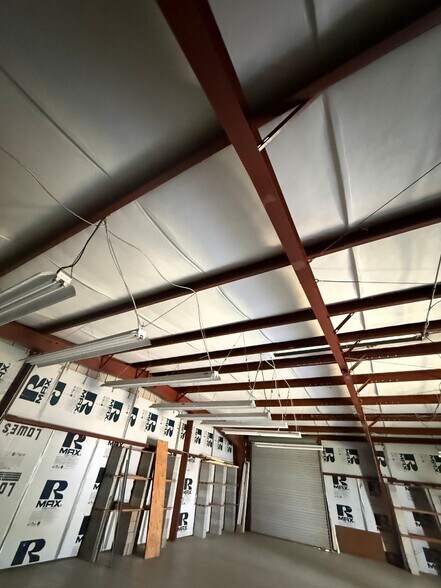 More Photos Of 1119 W Tharpe St, Tallahassee Warehouse For Lease