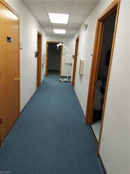 More Photos Of 5319 Meadow Ln, Elyria Medical For Sale