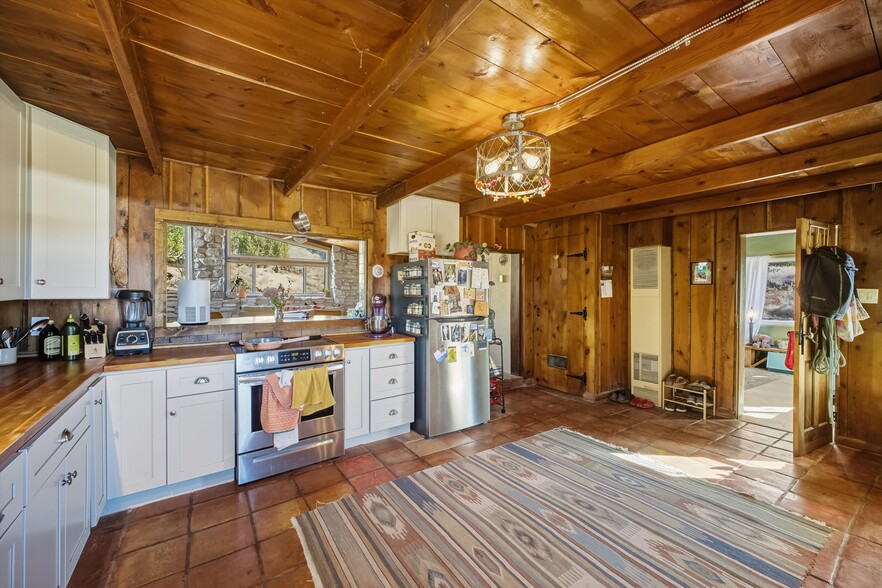 More Photos Of 24 Matisse Rd NE, Albuquerque Apartments For Sale