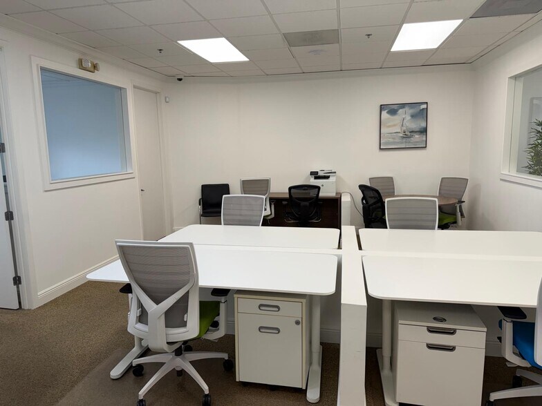 More Photos Of 7950 NW 53rd St, Doral Medical For Sale