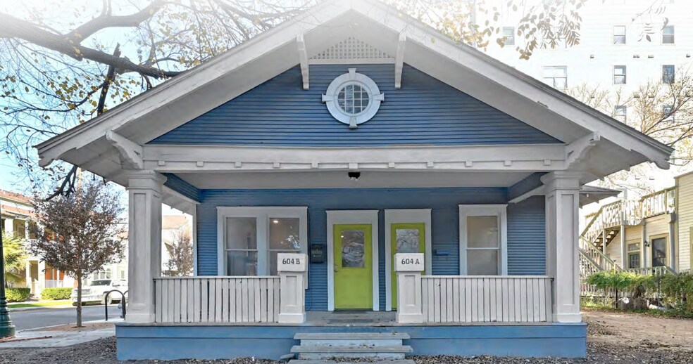 Primary Photo Of 604 W 25th St, Austin Specialty For Lease