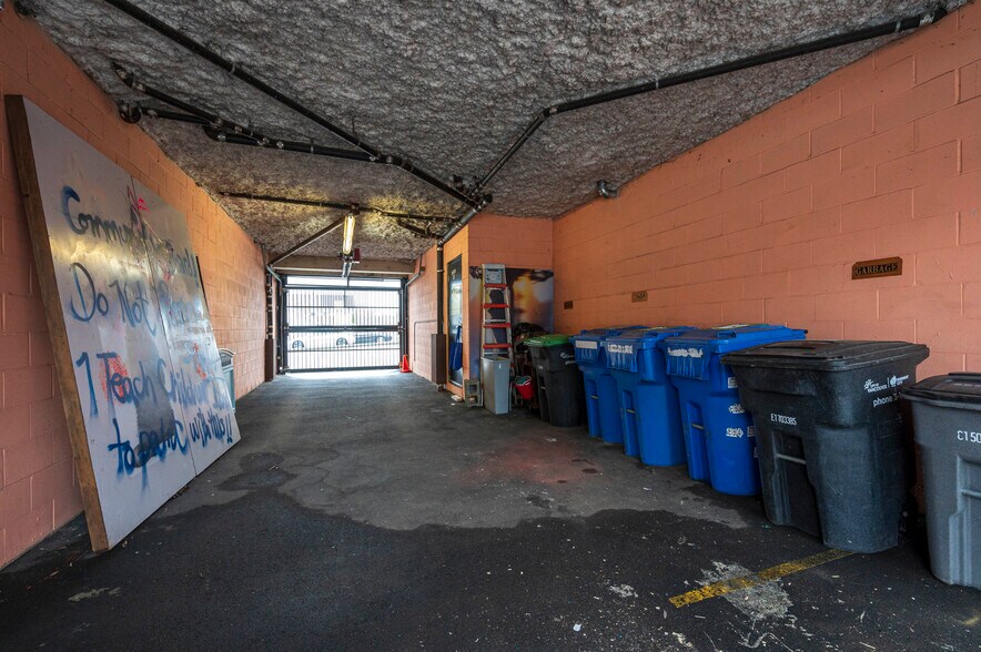 More Photos Of 2811 Clark Dr, Vancouver Apartments For Lease