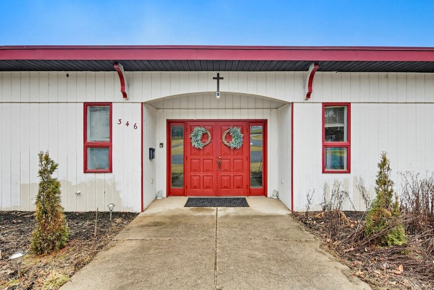 More Photos Of 346 Old New Windsor Pike, Westminster Flex For Sale