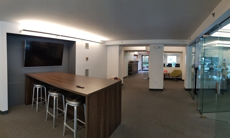 More Photos Of 10 Rogers St, Cambridge Apartments For Sale