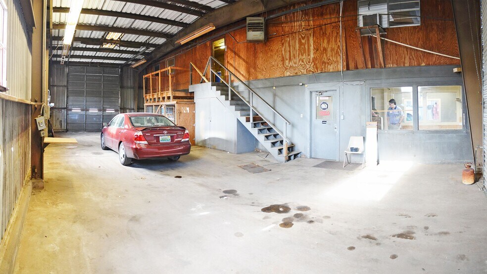 More Photos Of 100 Greer Avenue, Mobile Office For Lease