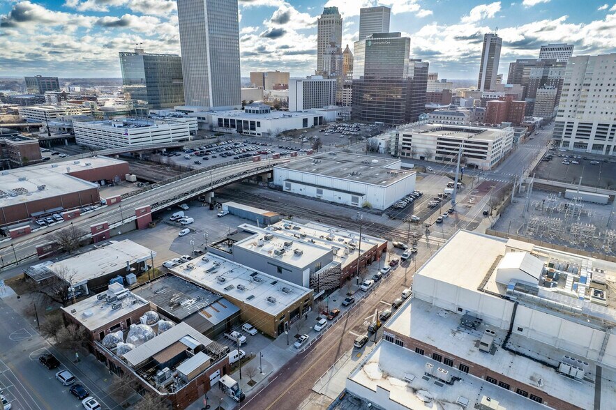 More Photos Of 5-11 N Cheyenne Ave, Tulsa Loft Creative Space For Lease