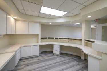 More Photos Of 2820 E Flamingo Rd, Las Vegas Unknown For Lease