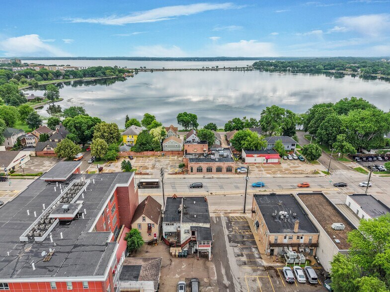 More Photos Of 516 S Park St, Madison Apartments For Sale