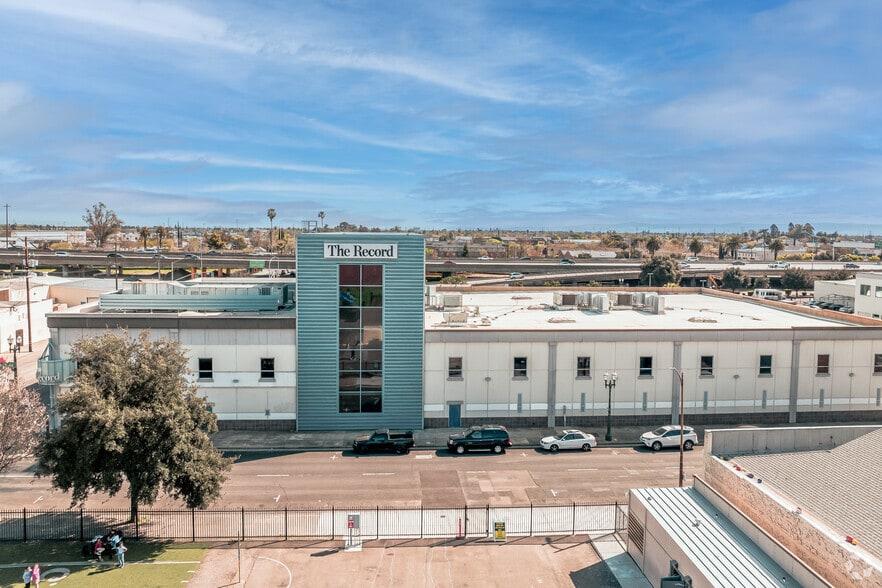 More Photos Of 612 E Market St, Stockton Refrigeration Cold Storage For Lease