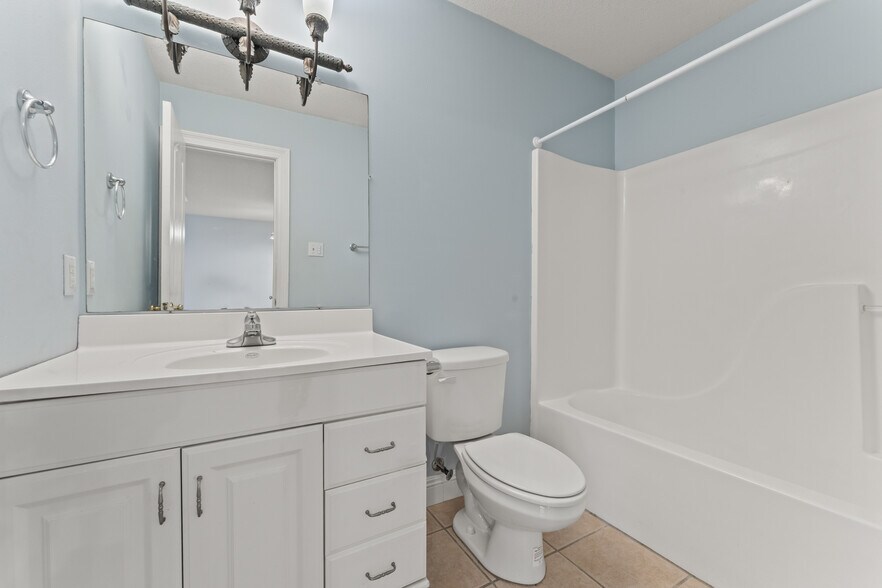 More Photos Of 1300 S Range Rd, Hammond Apartments For Sale