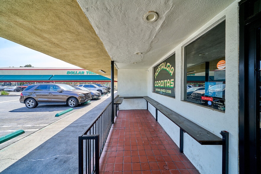 More Photos Of 5835 Bellflower Blvd Unit C, Lakewood Storefront For Lease