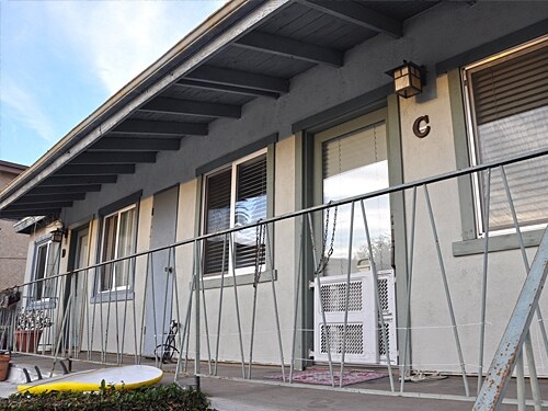 More Photos Of 1511 12th St, Santa Monica Multifamily For Sale