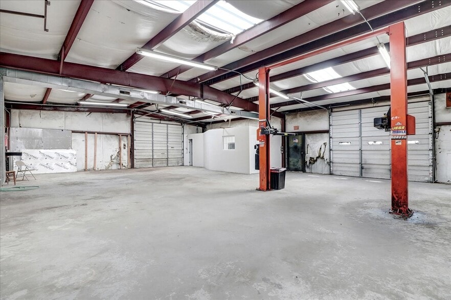 More Photos Of 101 Dunn St, Four Oaks Freestanding For Sale