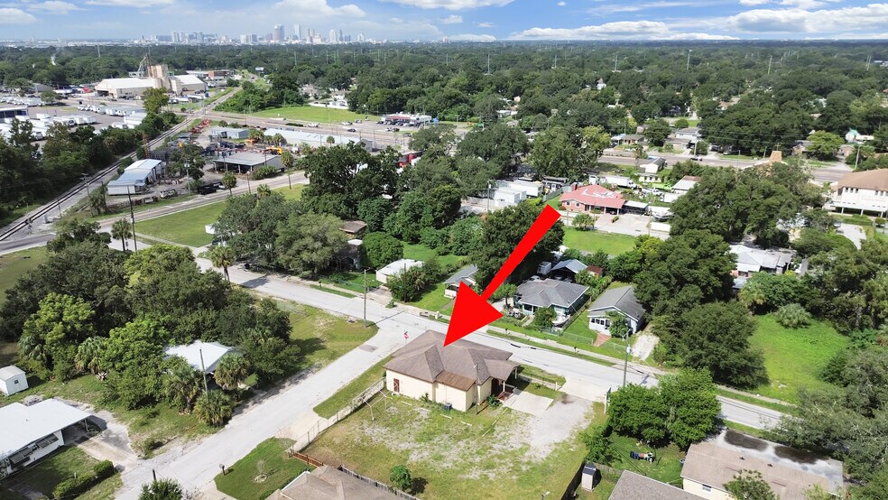 More Photos Of 4501 N 42nd St, Tampa Religious Facility For Sale