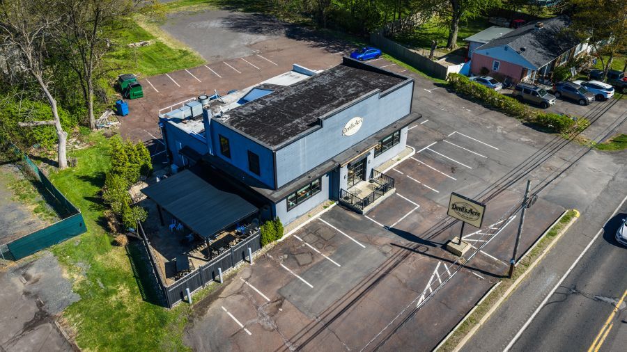 More Photos Of 5691 Easton Rd, Pipersville Restaurant For Sale