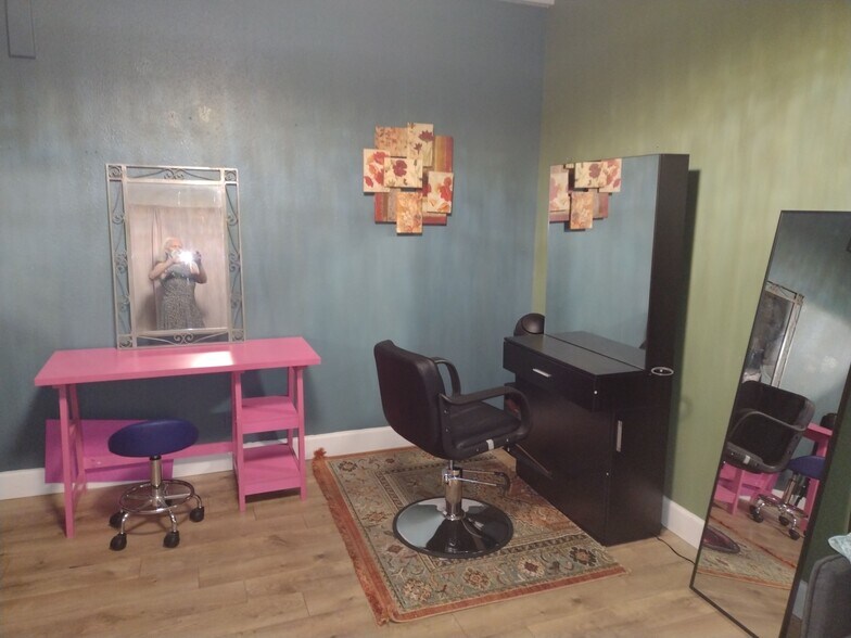 More Photos Of 760 Las Posas Rd, Camarillo Loft Creative Space For Sale