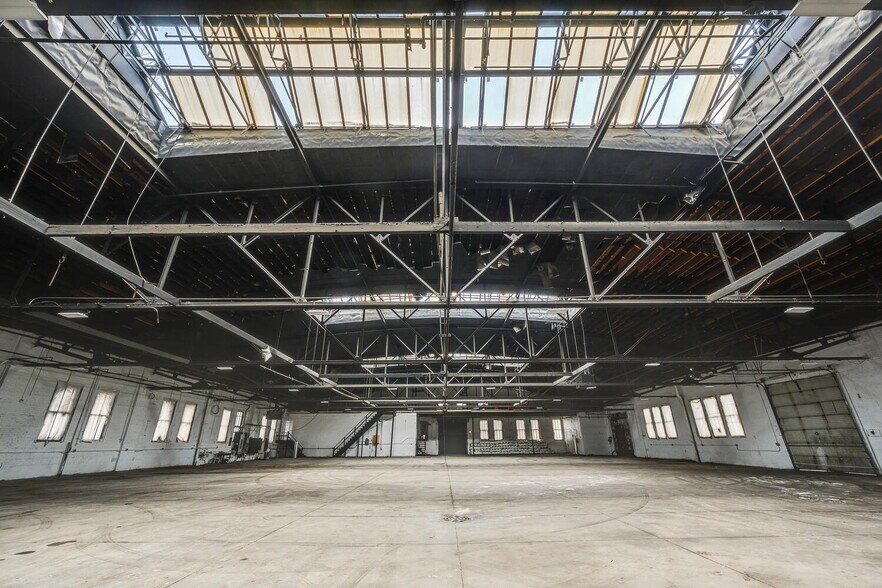More Photos Of 1423 W 59th St, Chicago Warehouse For Lease