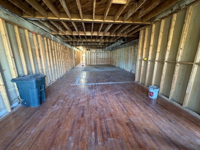 More Photos Of 6 Airline St, Belmont Freestanding For Lease