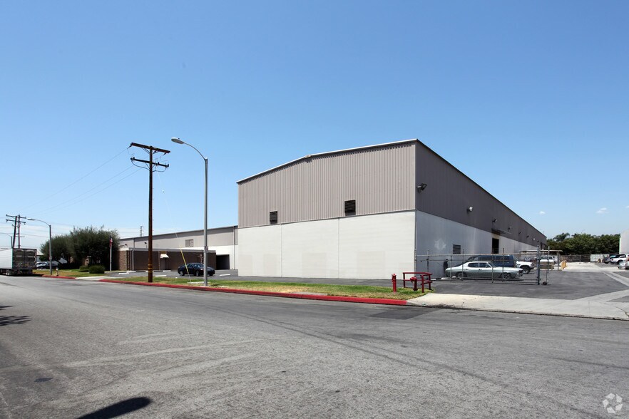 More Photos Of 16049 E Stephens St, City Of Industry Warehouse For Sale