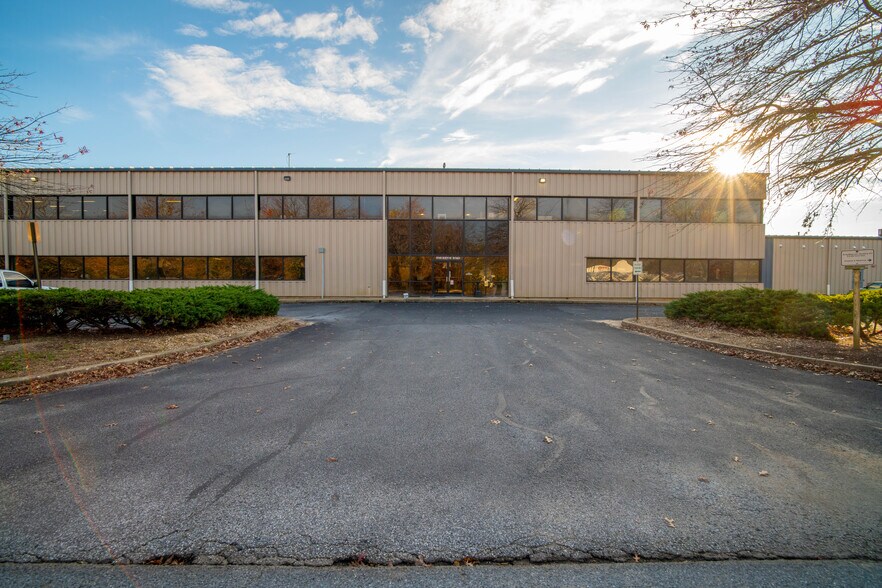 More Photos Of 5540 Ketch Rd, Prince Frederick Manufacturing For Sale