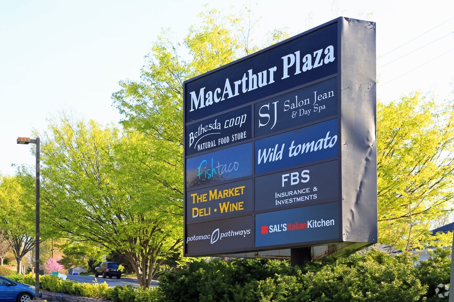 More Photos Of 7945 Macarthur Blvd, Cabin John Office For Lease