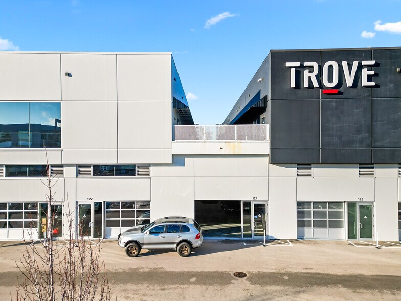 More Photos Of 13880 Wireless Way, Richmond Warehouse For Lease