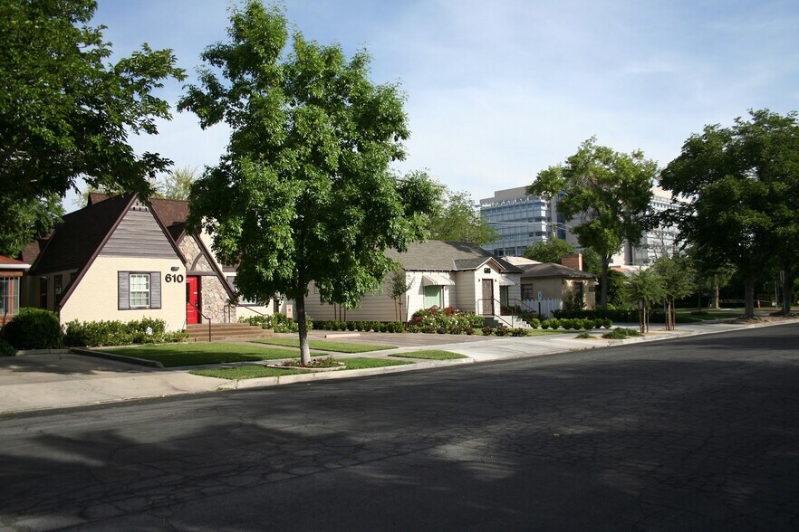 More Photos Of 610 S 7th St, Las Vegas Office For Lease