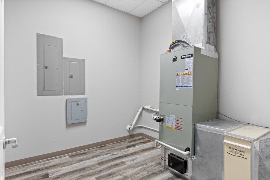 More Photos Of 12820 Dayton Pike, Soddy Daisy Medical For Sale