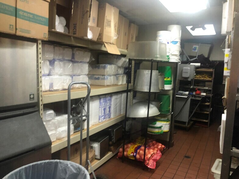 More Photos Of 1084 Murfreesboro Pike, Nashville General Retail For Sale