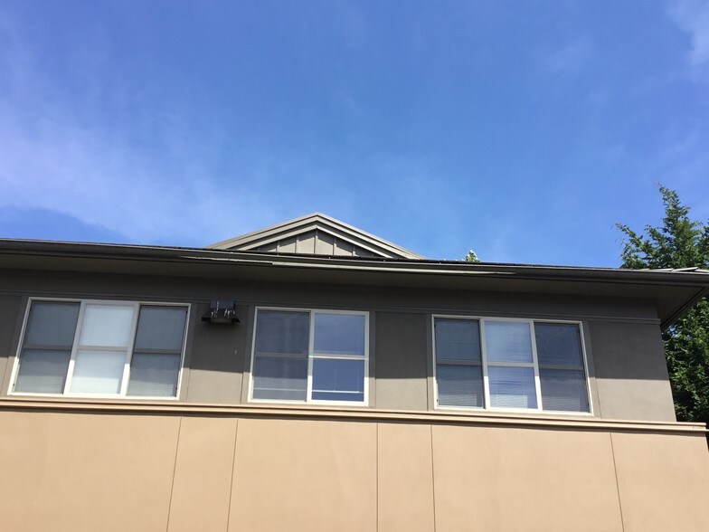 More Photos Of 14703 1st Ln NE, Duvall Office For Sale