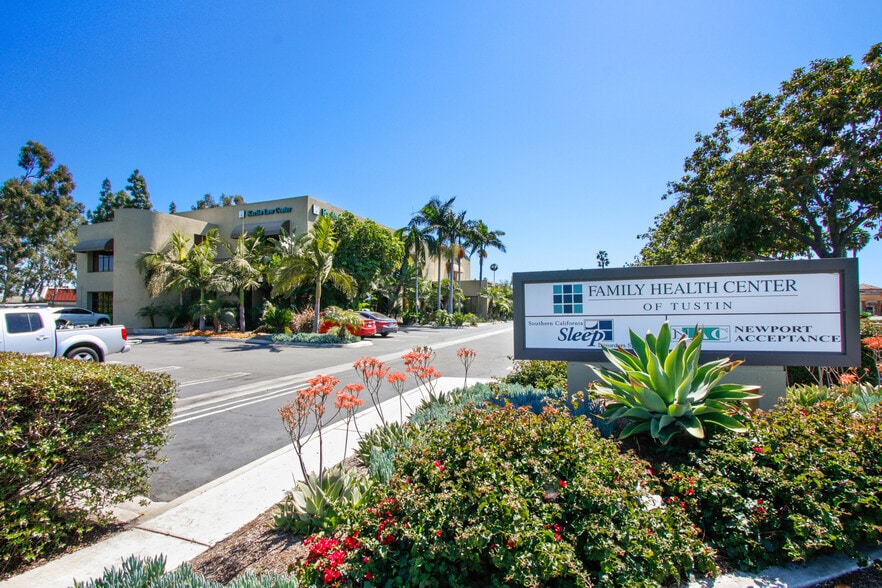 More Photos Of 13522 Newport Ave, Tustin Medical For Lease