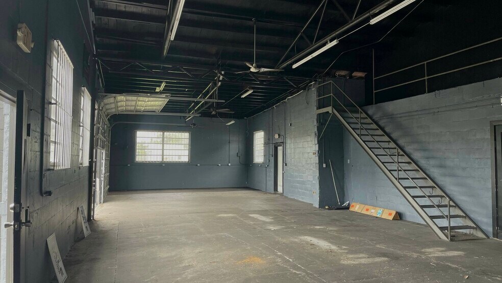 More Photos Of 5503 Us Highway 98 S, Lakeland Health Club For Sale