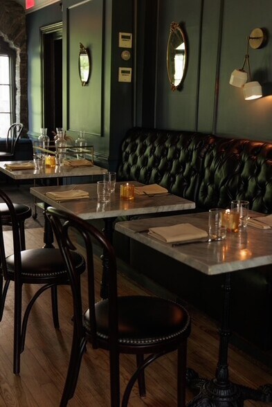 More Photos Of 3805 Main St, Stone Ridge Hotel For Sale