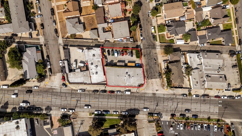 More Photos Of 1001 Goodrich Blvd, Commerce Warehouse For Sale