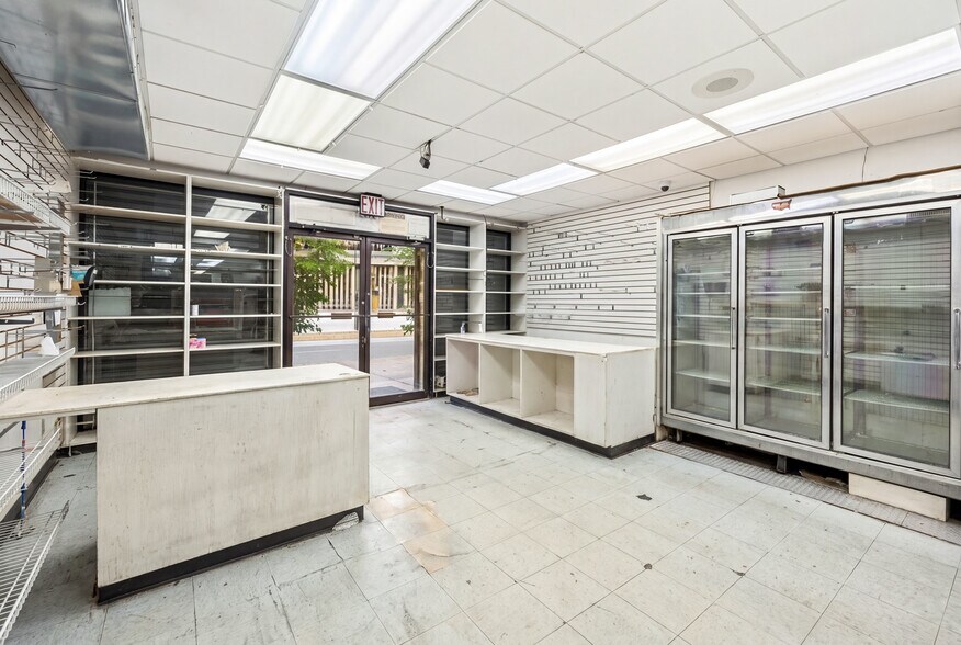 More Photos Of 115-117 Ludlow St, New York Apartments For Sale