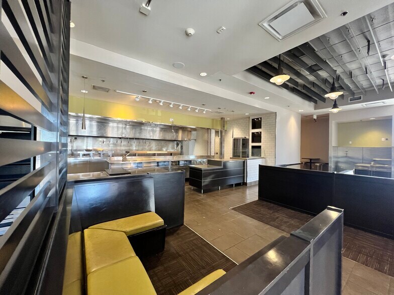 More Photos Of 14025 W Colfax Dr, Lakewood Freestanding For Lease