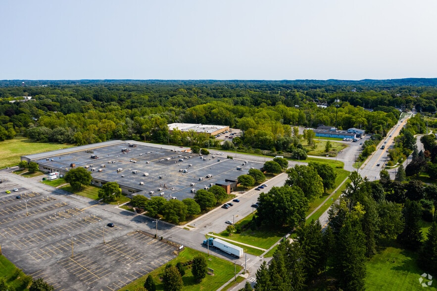 More Photos Of 3750 Monroe Ave, Pittsford Office For Lease