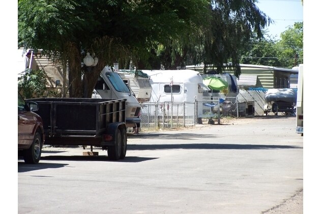 More Photos Of 206 Beardsley Ave, Bakersfield Manufactured Housing Mobile Home Park For Sale
