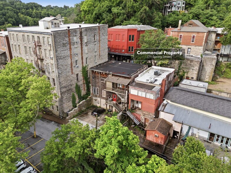 More Photos Of 71 Spring St, Eureka Springs Restaurant For Sale