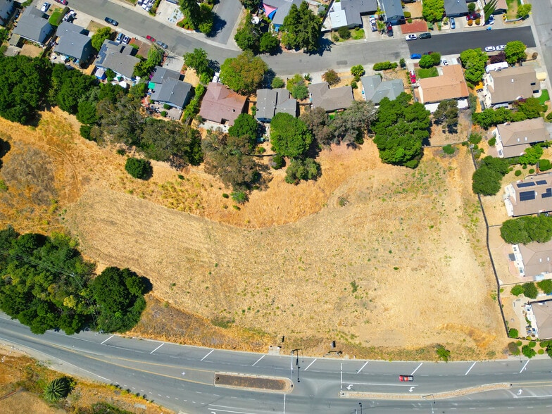 More Photos Of 1025 Columbus, Vallejo Land For Sale