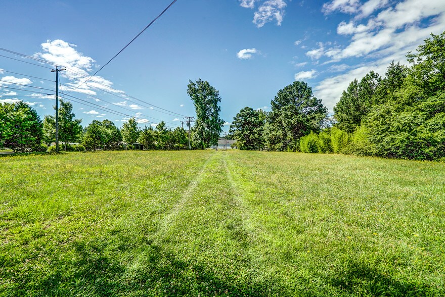 More Photos Of 13818-13820 Midlothian Tpke, Midlothian Land For Sale