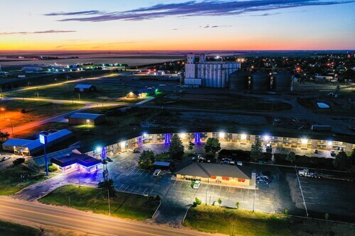 More Photos Of 830 W Highway 24, Goodland Hotel For Sale