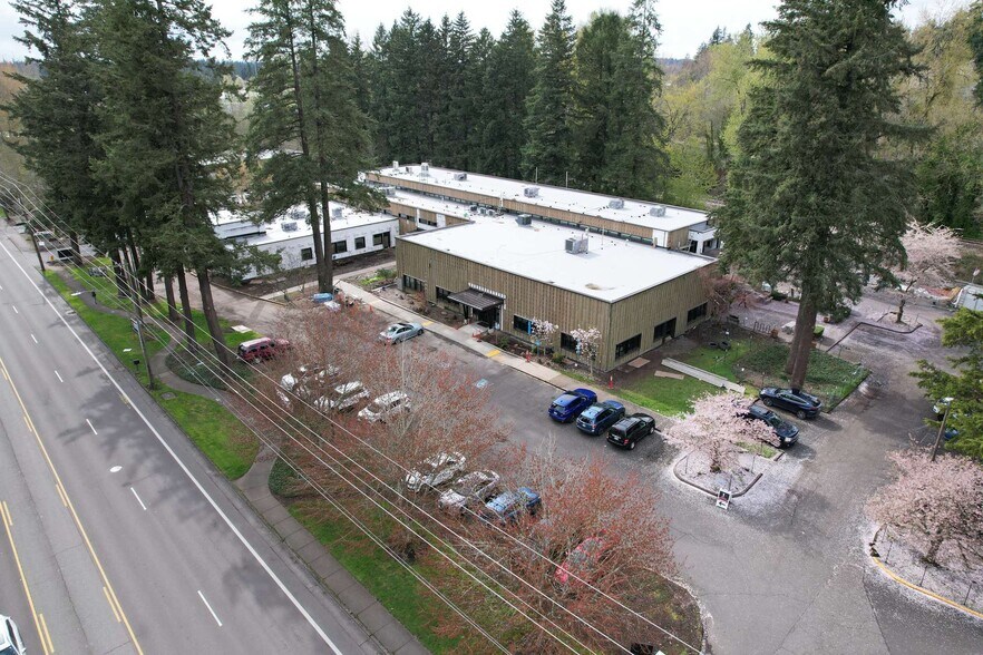 More Photos Of 17355 Boones Ferry Rd, Lake Oswego Medical For Lease
