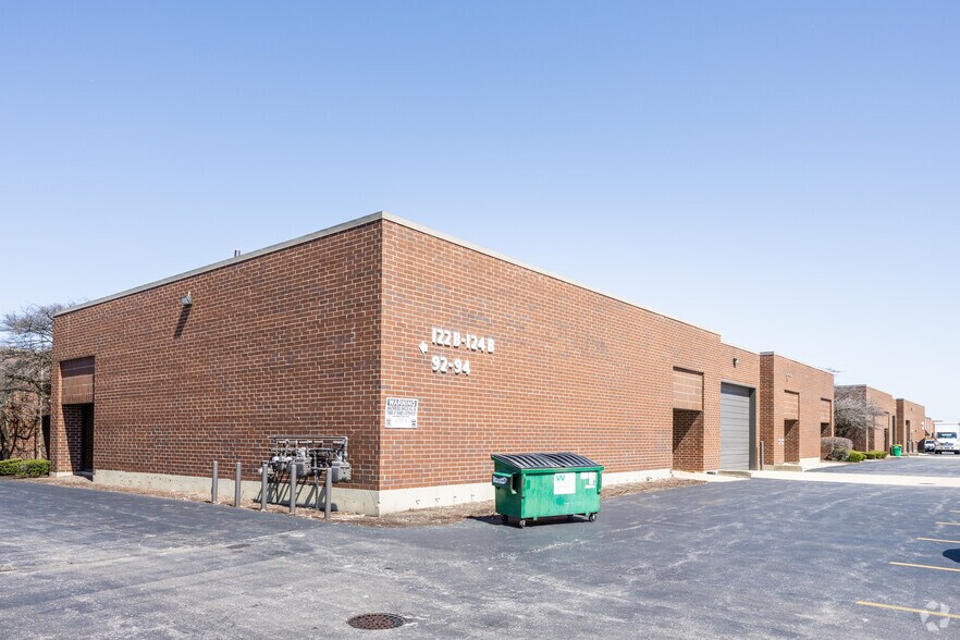 More Photos Of 101 Messner Dr, Wheeling Warehouse For Lease