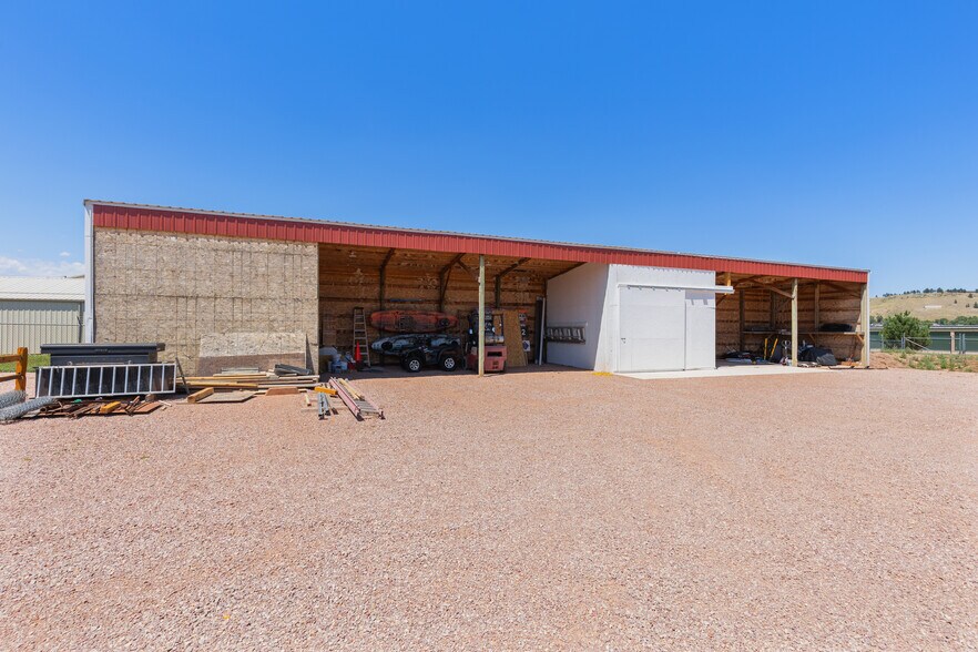 More Photos Of 11700 Sturgis Rd, Summerset Warehouse For Sale