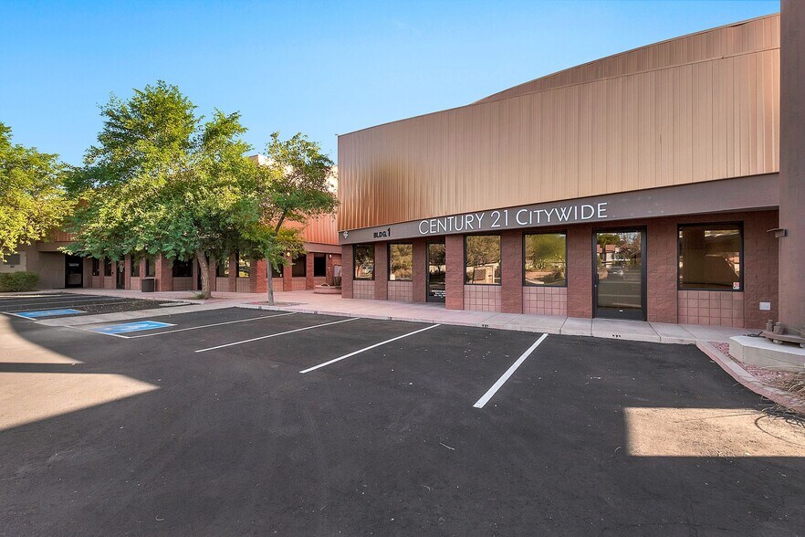 Primary Photo Of 4729 E Union Hills Dr, Phoenix Medical For Lease