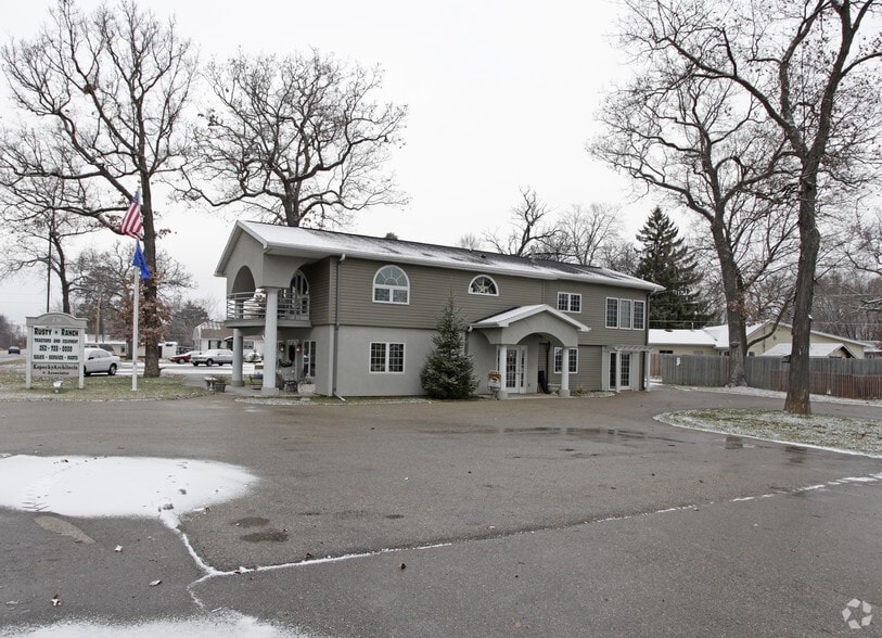 More Photos Of 236 Wi-50, Delavan Freestanding For Lease