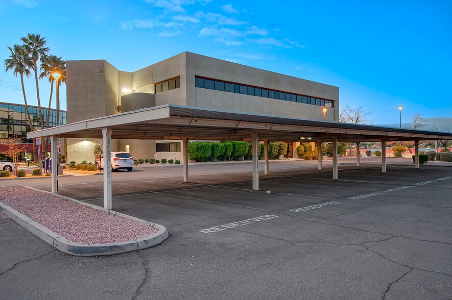 More Photos Of 6525 W Sack Dr, Glendale Medical For Lease